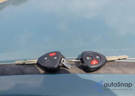 2009 Pontiac Vibe из США, поврежденный, VIN 5Y2SP67819Z450123